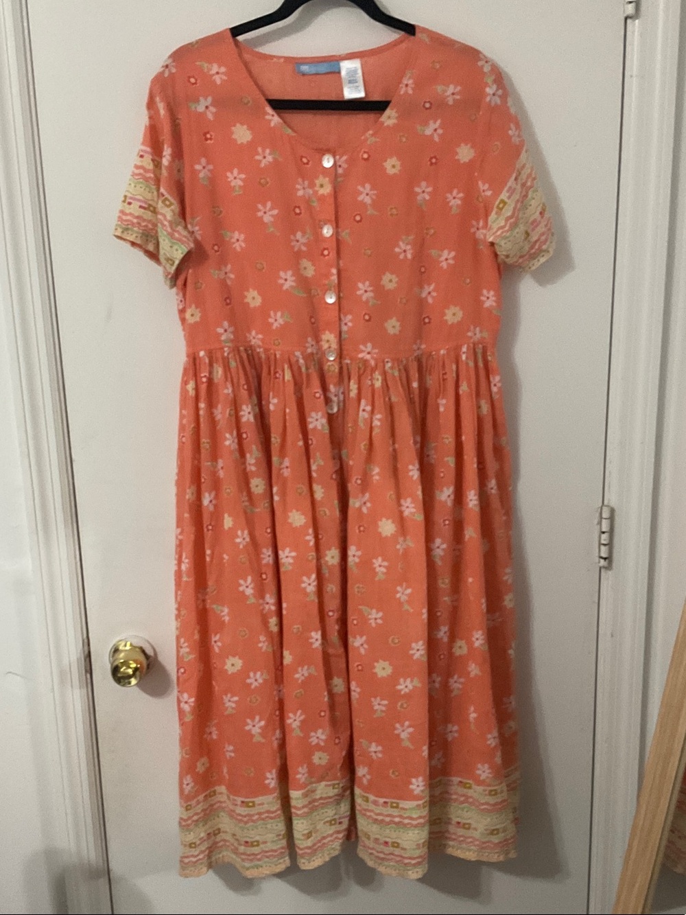La Cera Button Front Short Sleeve Prairie Modest Dress SZ medium